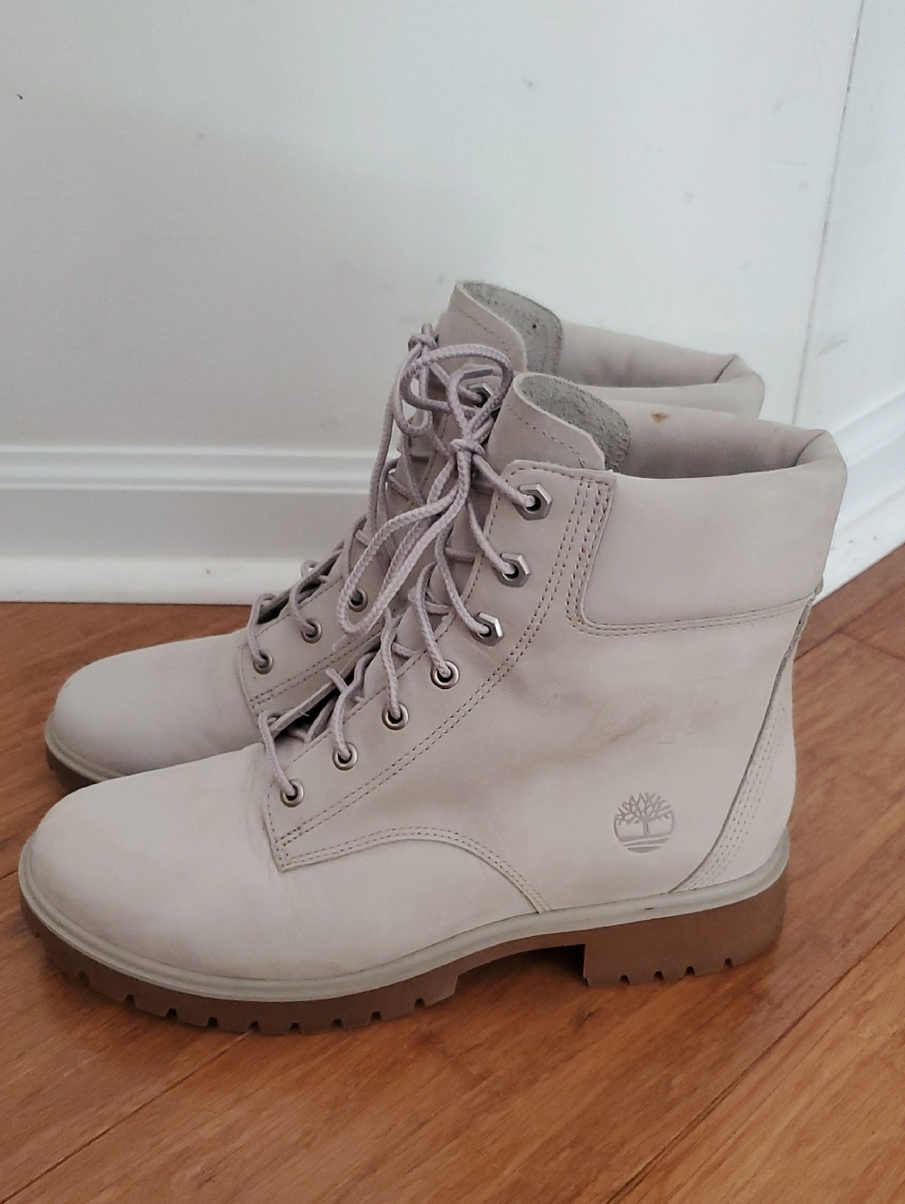 Timberland Women's Light Taupe Lace-Up Waterproof Leather Boots Size 8